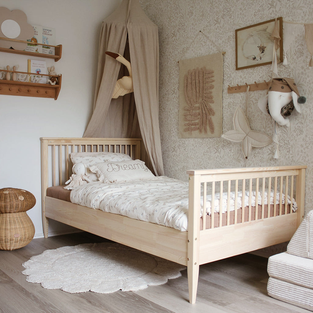 Nattiot Round Washable Cotton Kid's Bedroom Rug with "Petals" Finish - Gabrielle - D 110 cm