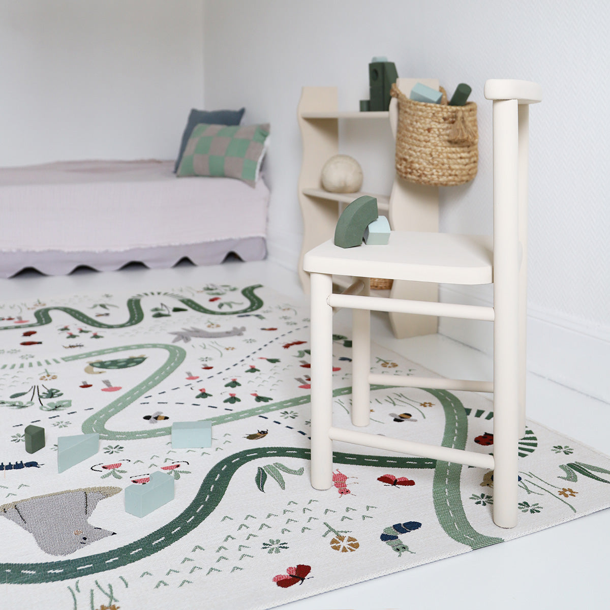Nattiot Indoor & Outdoor Children's Play Mat - Garden Life - 123x 180 cm