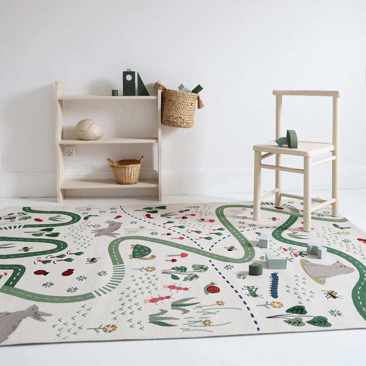 Nattiot Indoor & Outdoor Children's Play Mat - Garden Life - 123x 180 cm