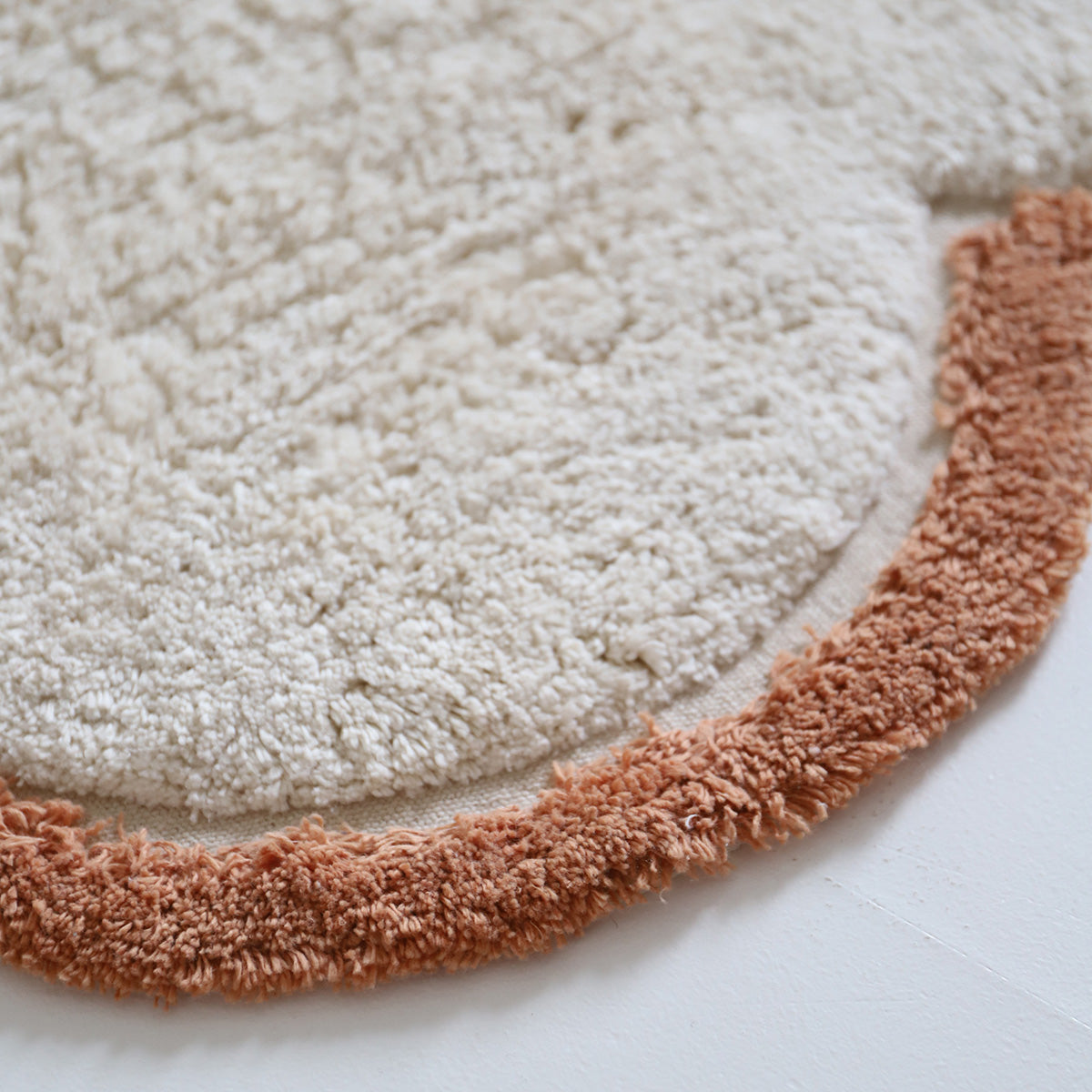Tapis enfant nuage Little Nimbus Toffee nattiot-shop