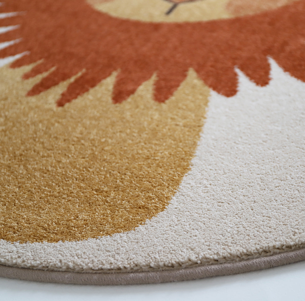Tapis enfant rond petit lion TIAGGO nattiot-shop