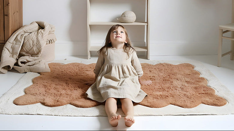 Tapis enfant design festonné Alfonsina "toast" nattiot-shop